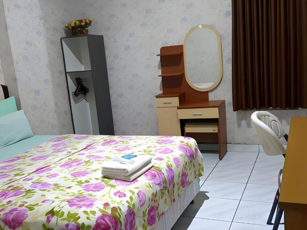 גונוגסיטולי Nasional Hotel מראה חיצוני תמונה