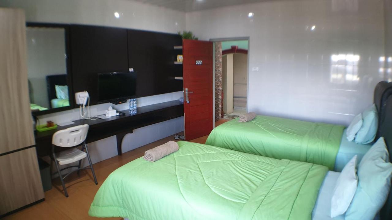 גונוגסיטולי Nasional Hotel מראה חיצוני תמונה