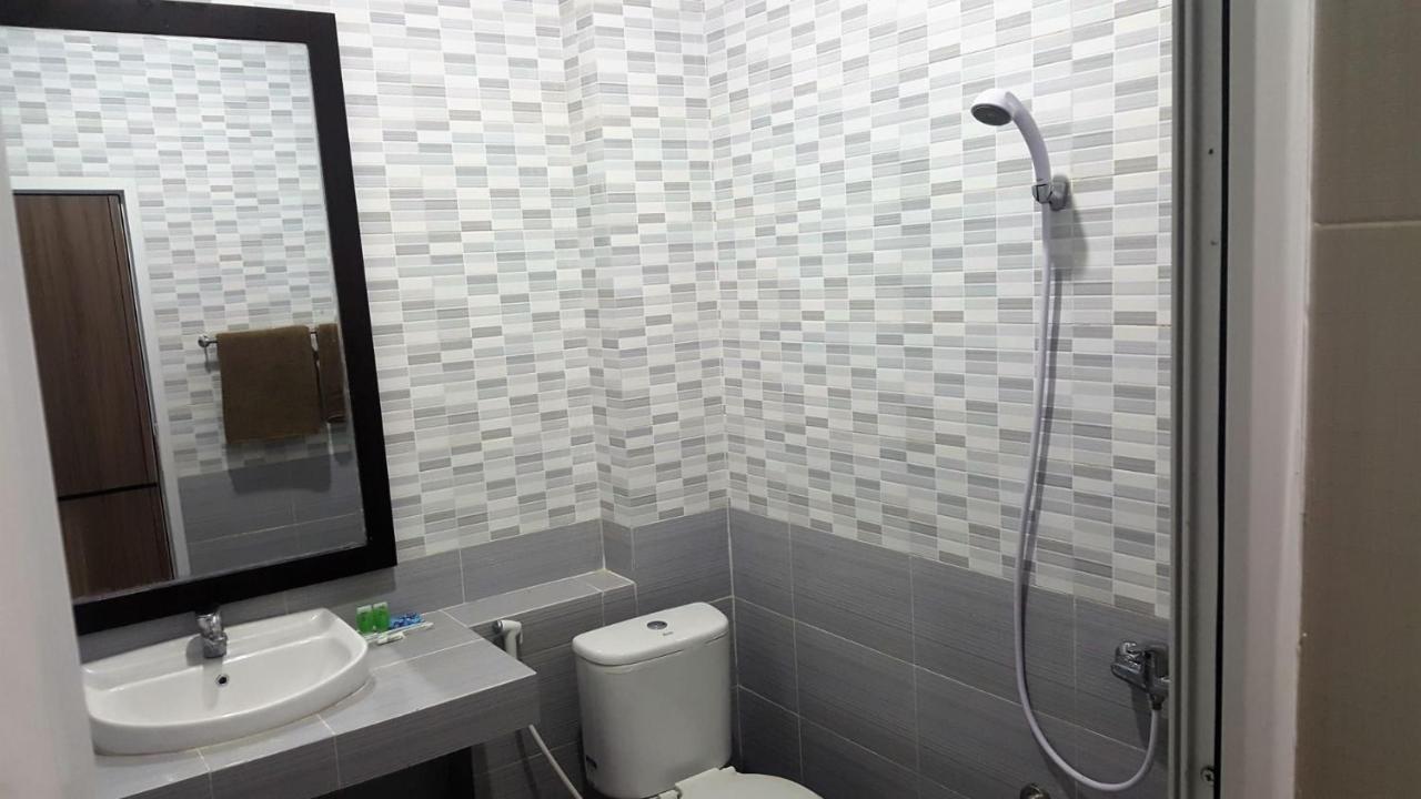 גונוגסיטולי Nasional Hotel מראה חיצוני תמונה